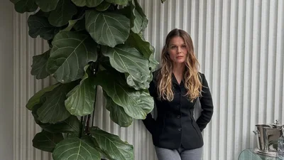 Против правил: Оля Фреймут вышла в свет в спортивном костюме