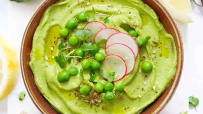 Идеальный летний гарнир: пюре из зеленого горошка с мятой и сливками