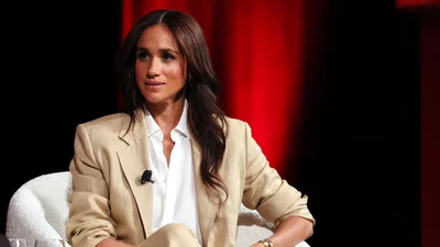 Меган Маркл заздрить Лорен Санчес, яка вийшла заміж за Джеффа Безоса