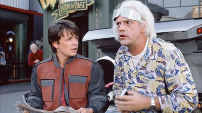 Фильм, сценарий которого был отклонен 44 раза: интересные факты о сегодняшнем юбиляре "Назад в будущее"