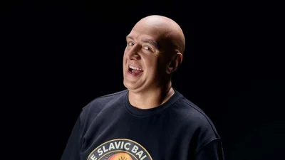 Як Потапу вдається виїжджати та повертатись в Україну під час війни