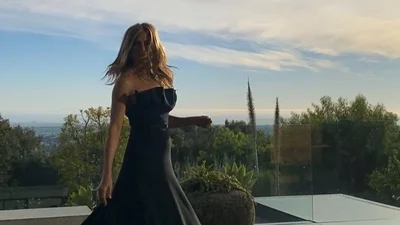 Вот так красавчик: Дженнифер Энистон наконец-то нашла любовь