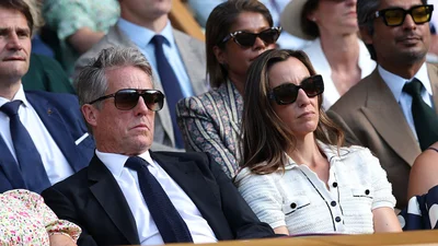 Это мы сегодня утром: Хью Грант заснул возле королевы Камиллы