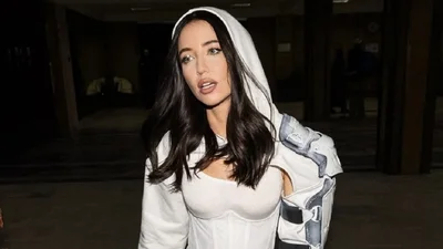 Надя Дорофєєва показала, як ворог розтрощив студію, де був знятий останній кліп з Позитивом