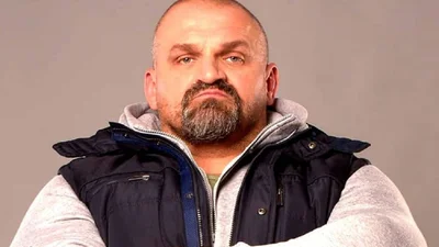 "Є ще деякі незакриті питання": Василь Вірастюк зізнався, які у нього стосунки з колишньою після важкого розлучення