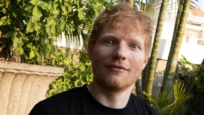 Такой романтический: Эд Ширан назвал фильм, который обязательно смотрит каждый год