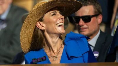 Кейт Миддлтон пришла на Уимблдон в особом платье: будущая королева в королевском цвете