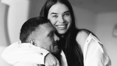 Катерина Усик поділилася зворушливими фото, які були зроблені одразу після крутої перемоги чоловіка