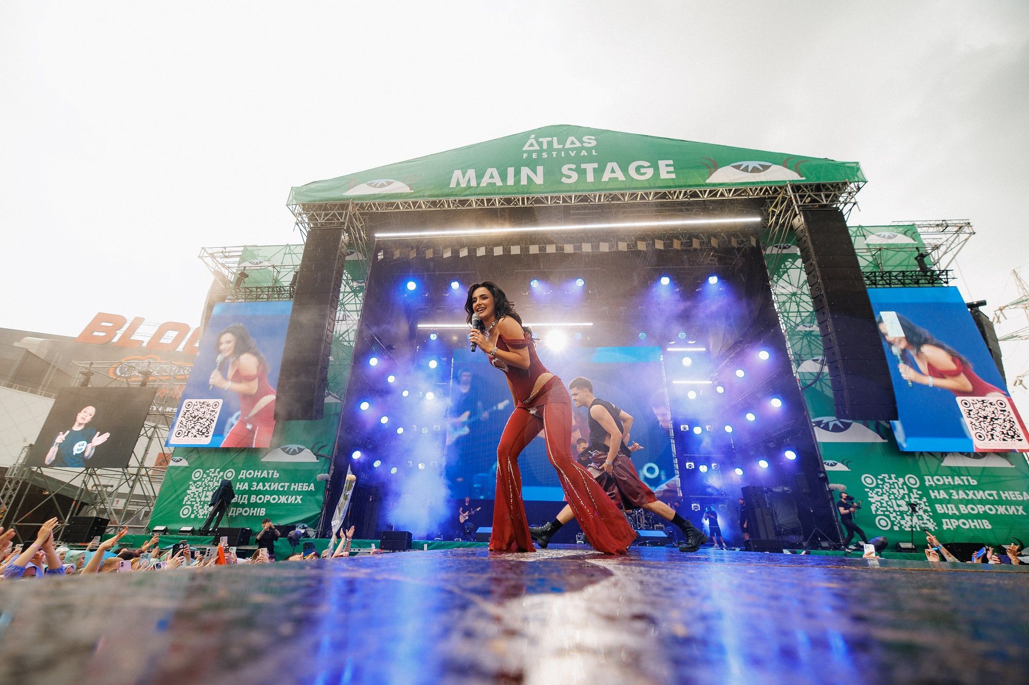 Анна Трінчер на сцені ATLAS FESTIVAL 2025 - 744857 Анна Трінчер на сцені ATLAS FESTIVAL 2025 - фото 744857
