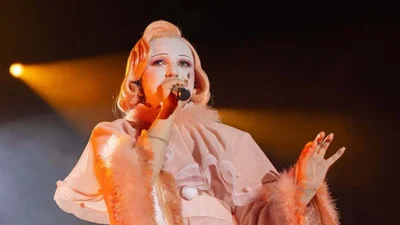 Klavdia Petrivna показала справжнє обличчя без гриму та перуки - такою співачку ти ще не бачила