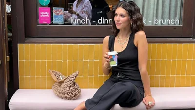 Як носити чорний колір у спеку: 5 лайфхаків від модниць