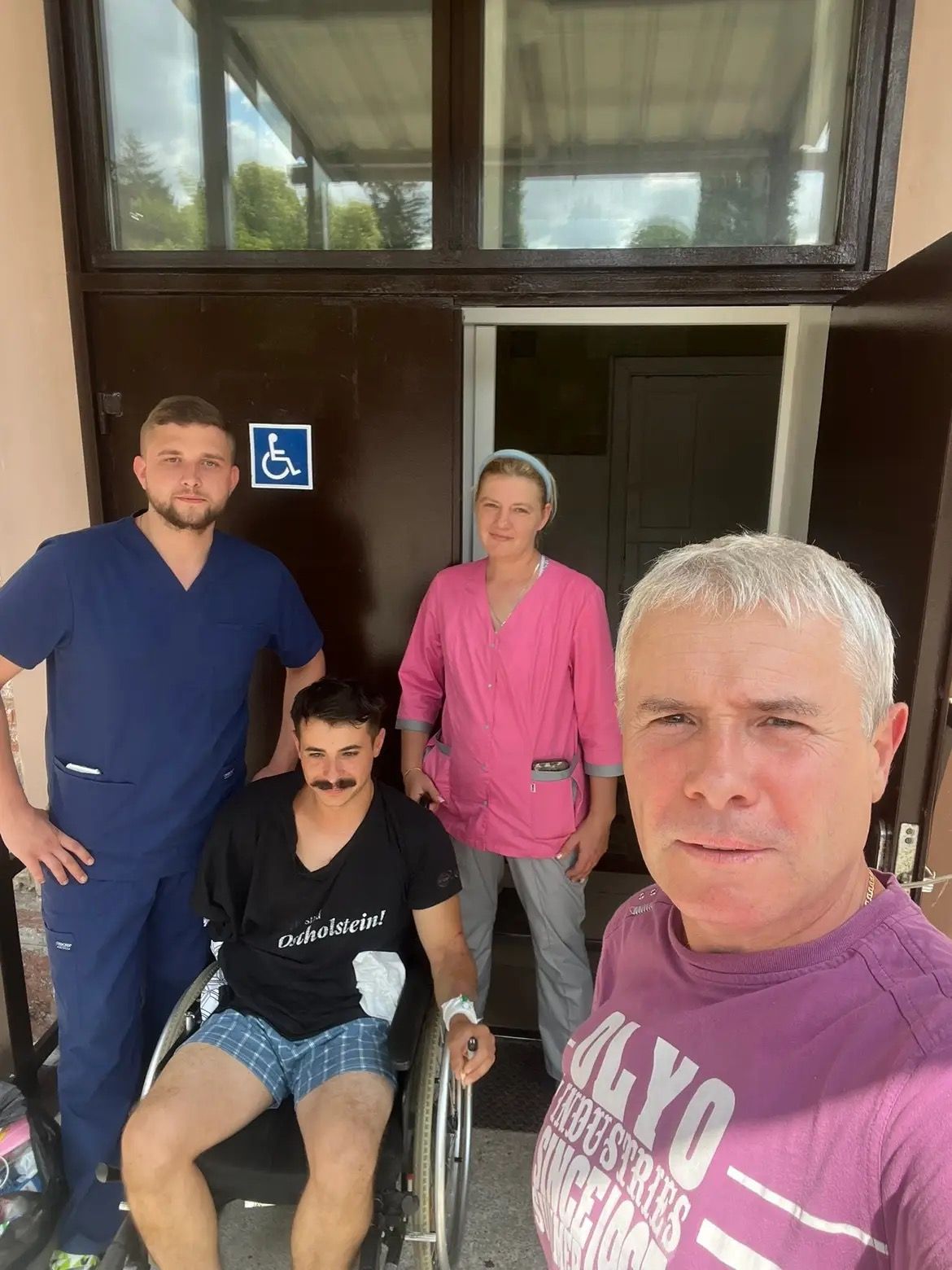 Констянтин Грубич з сином - 746329 Констянтин Грубич з сином - фото 746329