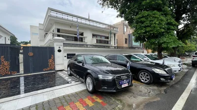 В Индии разоблачили фейкового дипломата, который 10 лет работал послом вымышленных стран