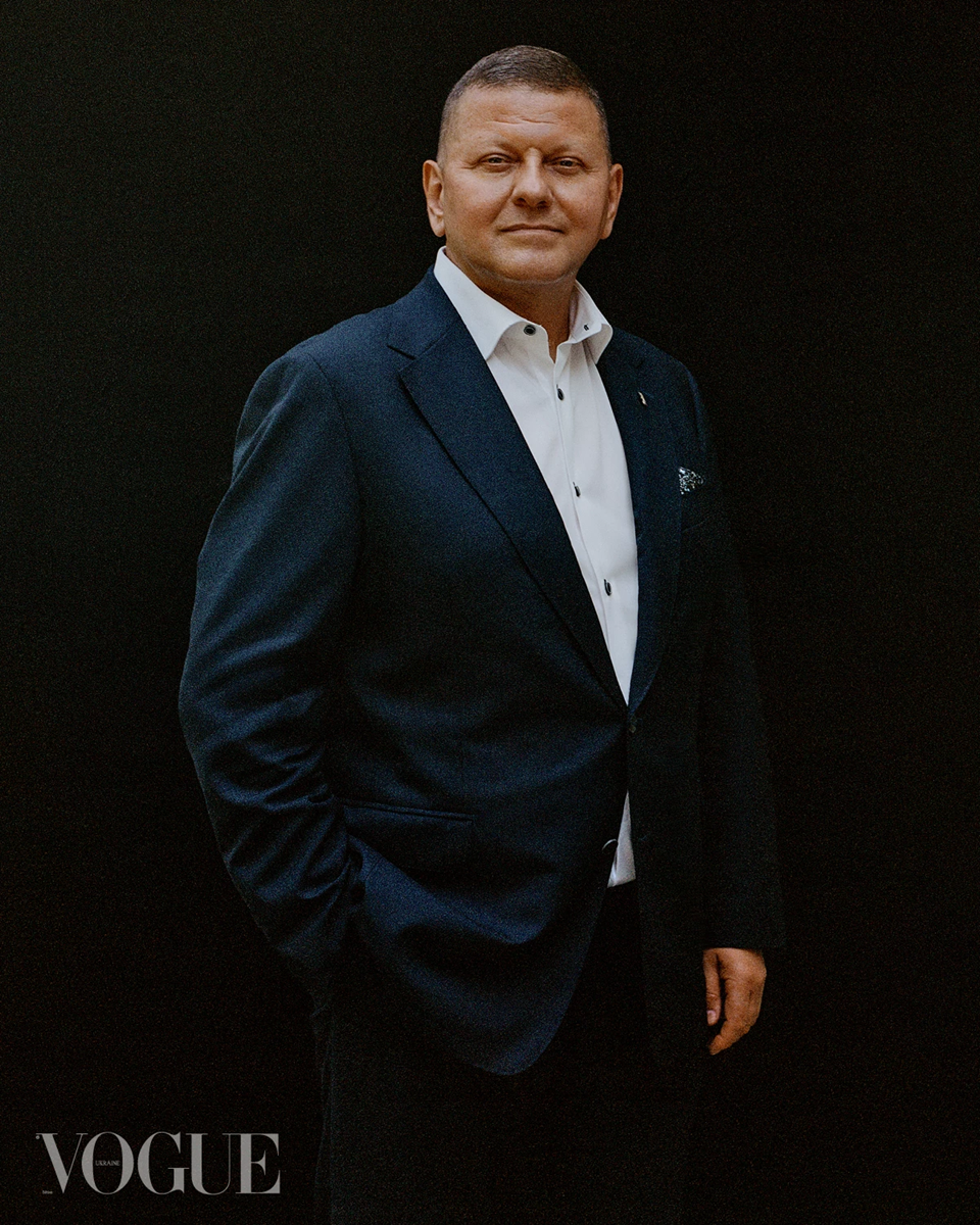 Валерий Залужный неожиданно снялся для Vogue - 747239 Валерий Залужный неожиданно снялся для Vogue - фото 747239