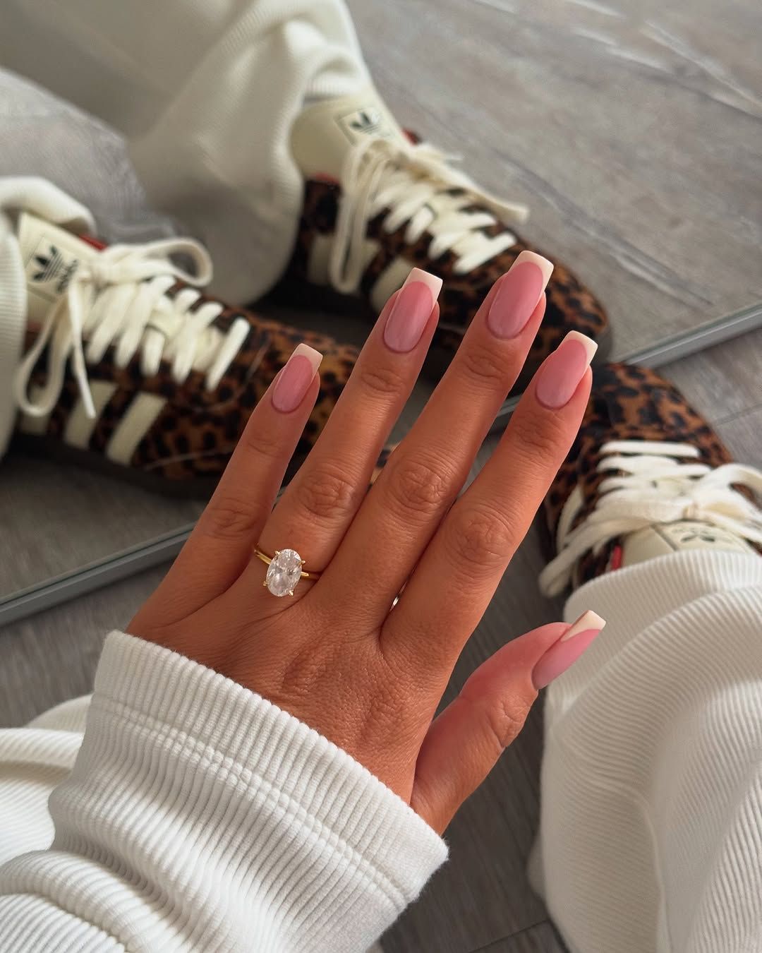 Millennial pink возвращается в тренды маникюра - вот как его красиво носить на ногтях - 747256 Millennial pink возвращается в тренды маникюра - вот как его красиво носить на ногтях - фото 747256
