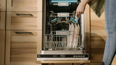 Як бюджетно почистити посудомийну машину - поради експертів