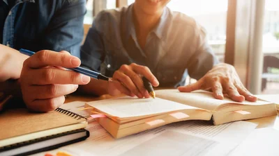 Вступительная кампания 2025: в Минобразования назвали самые популярные специальности