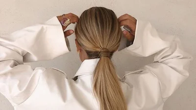 Зачіска, яка омолоджує за 5 хвилин – секрет французького шику