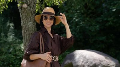 Экс-супруга Виталия Кличко удивила поклонников изменениями своей внешности – видео 51-летней модели