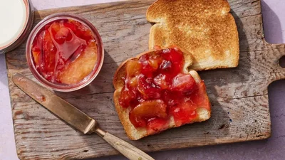 Слива на зиму – простий рецепт ароматного варення