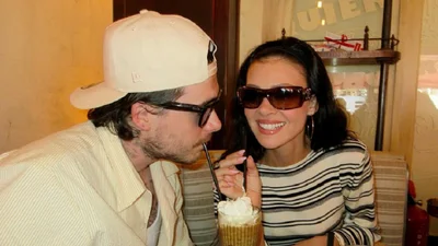 Бруклін Бекхем оновив шлюбні обітниці з Ніколою Пельц на фоні серйозної сварки з родиною