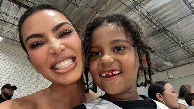Ким Кардашян показала, сколько заплатила сыну за потерянный зуб - эта сумма тебя точно удивит