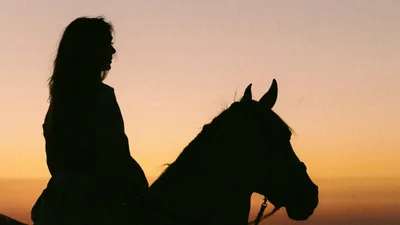 Гороскоп на 5 августа: этим знакам зодиака сегодня лучше не рисковать