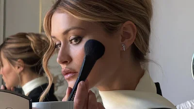 5 ефектних і легких літніх макіяжів, які варто спробувати у 2025 році