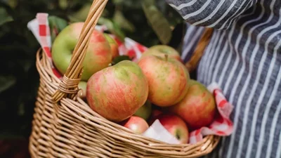 Яблочный Спас 2025: сильные молитвы на Преображение Господне