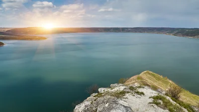 Українські Мальдіви: блакитні озера в Україні, де можна відпочити