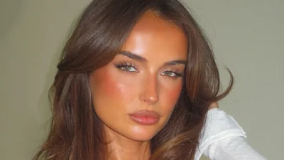 Как будто только что с пляжа: что такое "тостовый макияж"