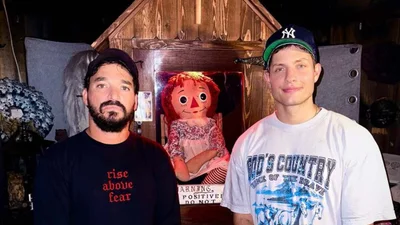 Возле куклы Анабель увидели что-то такое, что испугало TikTok - в сети бьют тревогу из-за фото нового опекуна