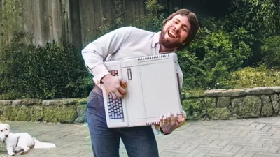 Стів Возняк: як український хлопець з Буковини створив Apple і залишився в тіні Джобса