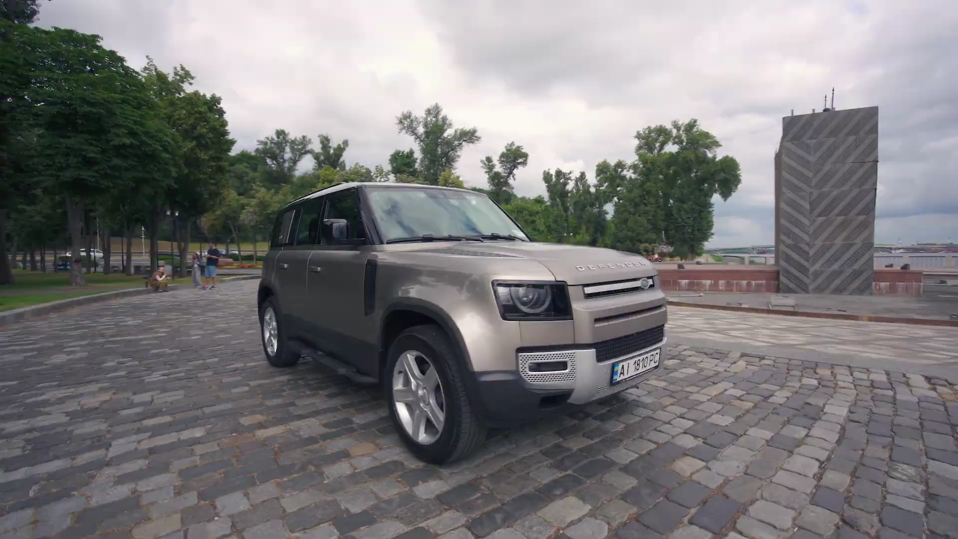Авто за 86 тисяч євро: на чому їздить Володимир Ярославський - 752297 Авто за 86 тисяч євро: на чому їздить Володимир Ярославський - фото 752297