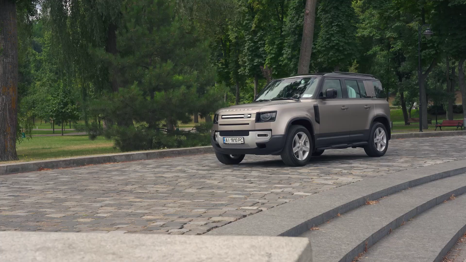 Авто за 86 тисяч євро: на чому їздить Володимир Ярославський - 752301 Авто за 86 тисяч євро: на чому їздить Володимир Ярославський - фото 752301