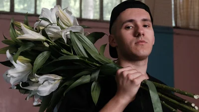 Yaktak вже довго зустрічається зі старшою дівчиною – гарячі фото обраниці співака