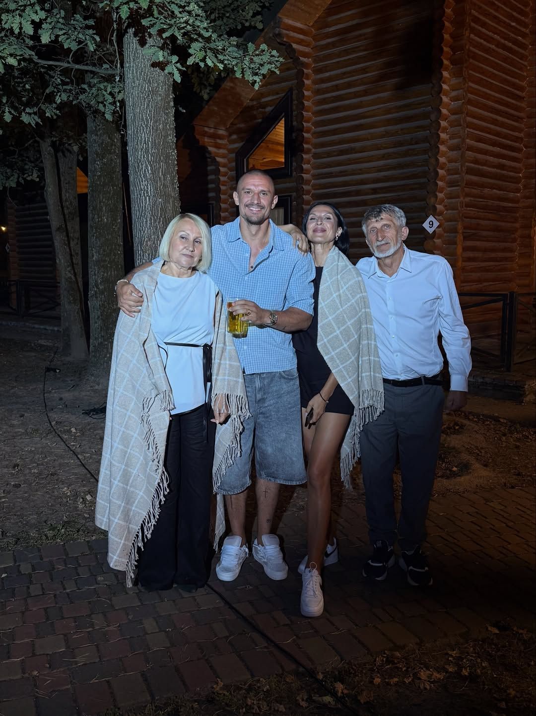 Родина Тараса Цимбалюка. - 753216 Родина Тараса Цимбалюка. - фото 753216