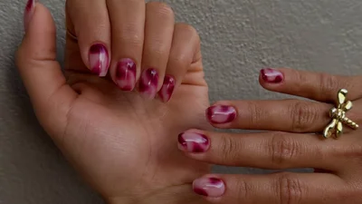 Трендовий осінній манікюр: 5 варіантів для коротких нігтів, які підійдуть всім