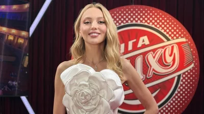 Эксклюзив: Оля Полякова призналась, содержит ли финансово старшую дочь после ее свадьбы