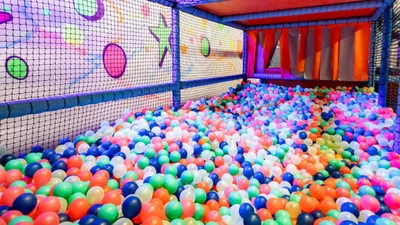 В Лондоне открылся детский развлекательный центр, но туда пускают только взрослых