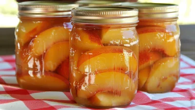 Як приготувати просте варення з персиків – рецепт