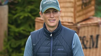 Зара Тиндалл готовится к осени: идеальный образ для нестабильной погоды