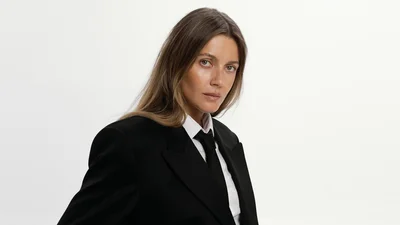 KOLA выпустила песню "Запитай" о том, как важно жить настоящим