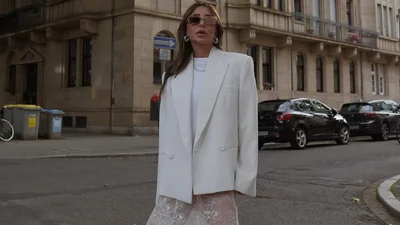 Самый чувственный тренд осени 2025 - кружево и бельевой стиль: как интегрировать в гардероб