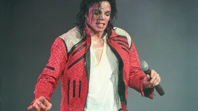 Він майже купив Marvel і мав мавпу-друга: факти про Джексона, які здивують