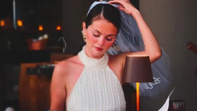 Селена Гомес бурно отгуляла девичник, и эти фото тому доказательство