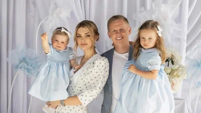 Новые фото девочек Зинченко: жена и дочери футболиста показали гламур на пляже