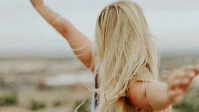 Гороскоп на 3 сентября: кому из знаков сегодня стоит внимательно слушать свою интуицию