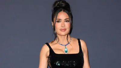 В 59 років виглядає на 30: кращі фільми іменинниці Сальми Гаєк