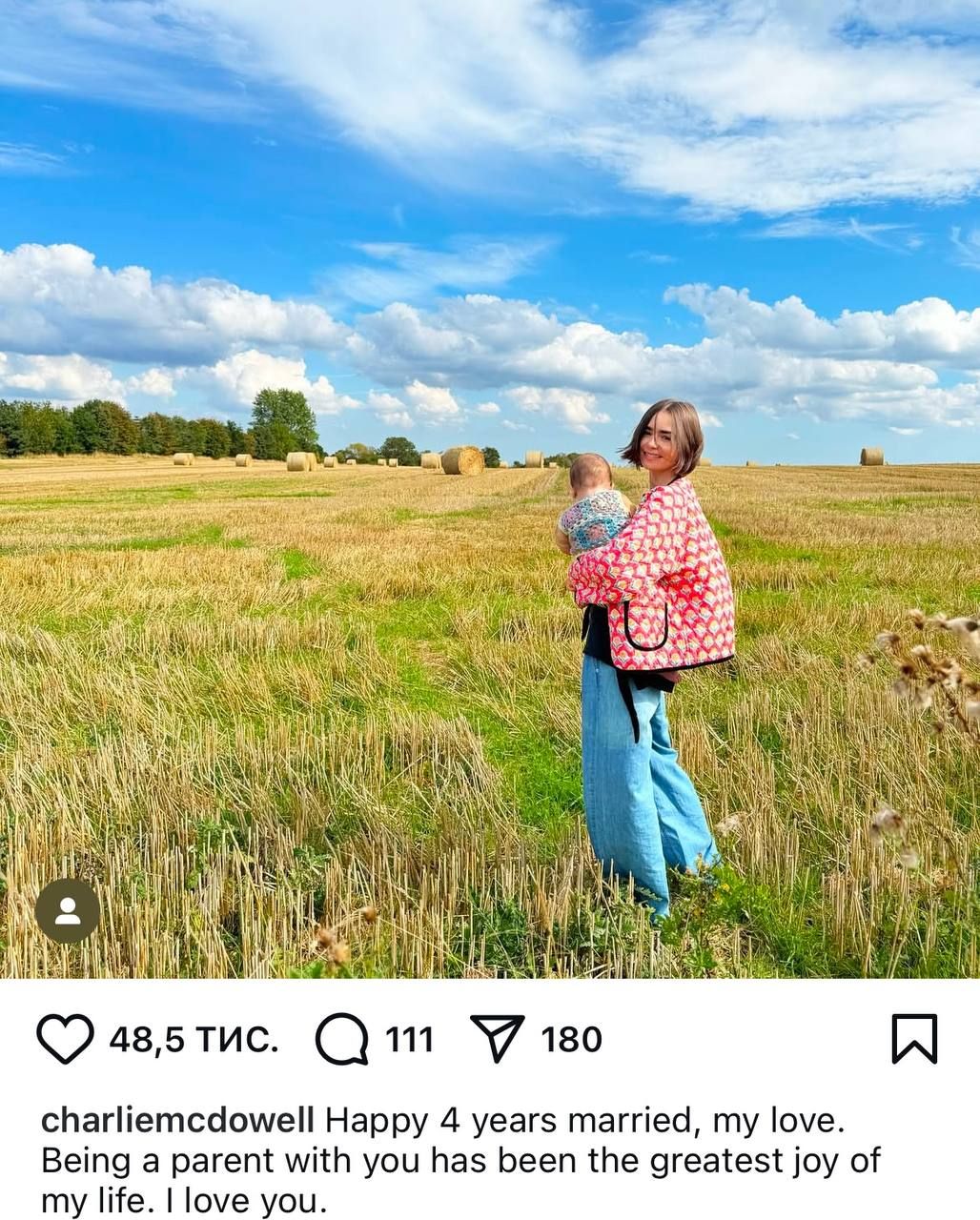 Звезда 'Эмили в Париже' Лили Коллинз ответила типичным мамским фото на волну хейта касательно ребенка - фото 762703